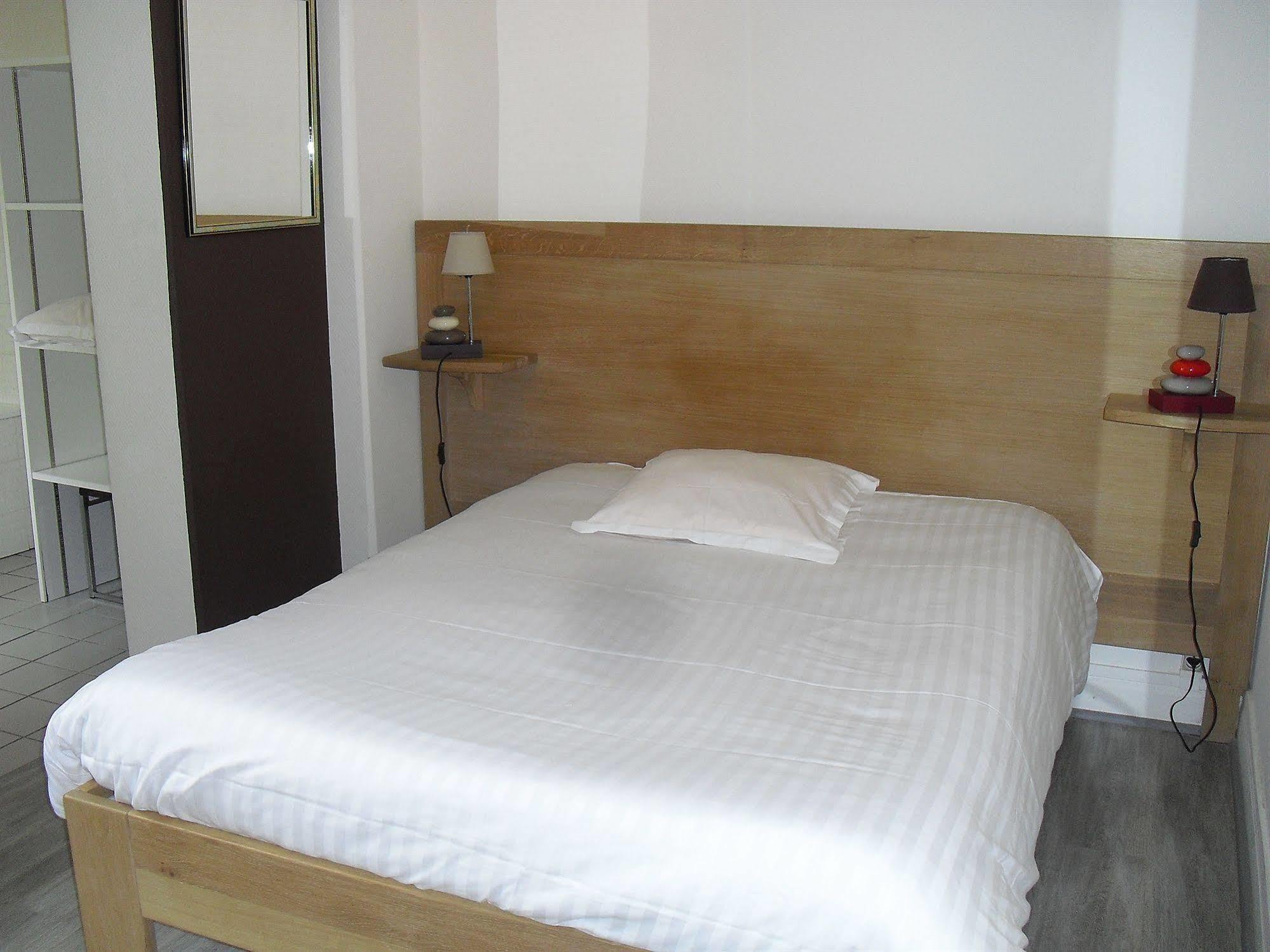 Hotel New-York น็องซี ภายนอก รูปภาพ