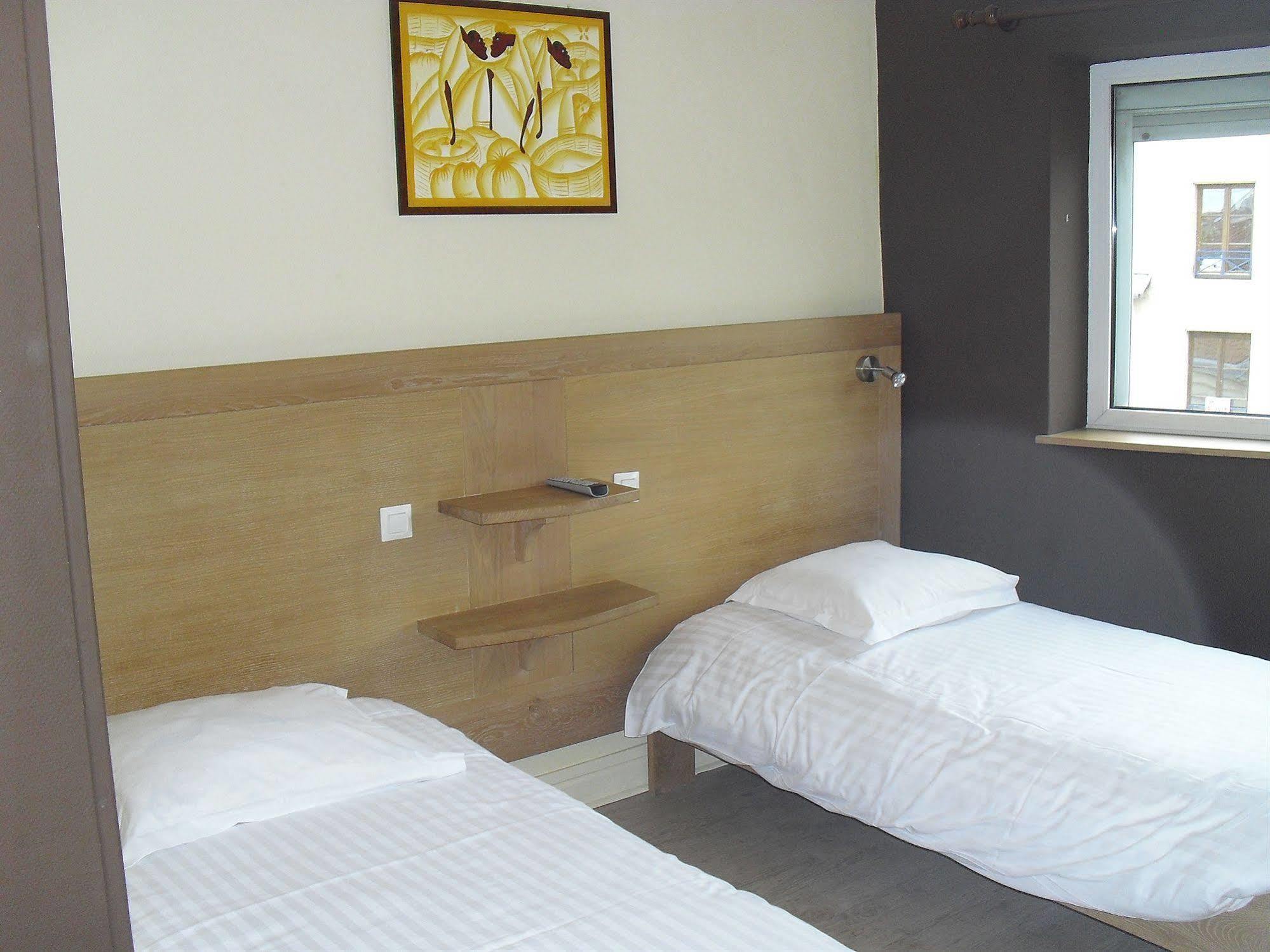 Hotel New-York น็องซี ภายนอก รูปภาพ